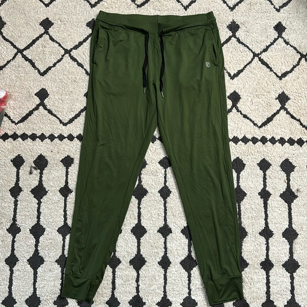 Born primitive rest day joggers